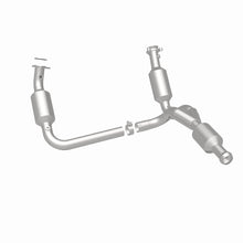 Load image into Gallery viewer, Magnaflow 09-13 Chevrolet Silverado 1500 5.3L Direct Fit Converter
