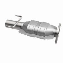 Load image into Gallery viewer, MagnaFlow Conv DF 95-02 Continental 4.6L rear
