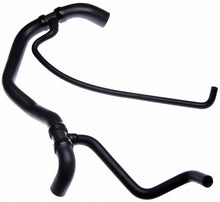 Load image into Gallery viewer, Gates 01-05 Chevrolet Silverado V-8 6.6L Diesel Lower Molded Coolant Hose
