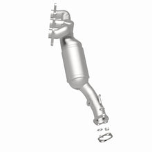 Load image into Gallery viewer, MagnaFlow Converter Direct Fit California Grade 09-10 BMW 528i L6 3.0L
