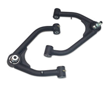 Load image into Gallery viewer, Tuff Country 14-18 Silverado 15 4x4/2wd (Alum/Stmpd 2pc Stl Up Cntrl Arm) Uni-Ball Up Cntrl Arms Pr Control Arms Tuff Country   
