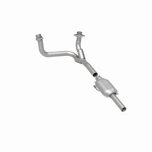 Load image into Gallery viewer, MagnaFlow Conv DF 88-95 Ford Trucks 5.8L V8
