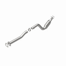 Load image into Gallery viewer, Magnaflow 2006 Chevrolet Express 2500 4.8L Direct Fit Converter
