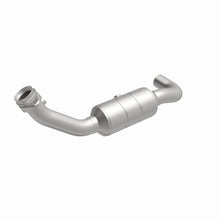 Load image into Gallery viewer, MagnaFlow Conv DF F-150 04-06 8 4.6L
