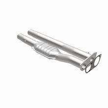 Load image into Gallery viewer, MagnaFlow Conv DF 96-97 7.4L 3500 Truck Rear
