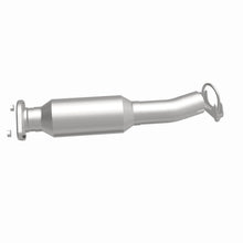 Load image into Gallery viewer, Magnaflow 04-06 Toyota Sienna 3.3L Direct Fit Converter
