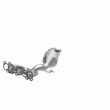 Load image into Gallery viewer, Magnaflow 04-06 Toyota Sienna 3.3L Direct Fit Converter
