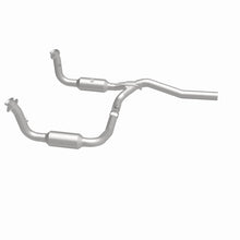 Load image into Gallery viewer, Magnaflow 09-12 Jeep Liberty 3.7L Direct Fit Converter
