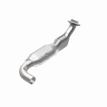 Load image into Gallery viewer, MagnaFlow Conv DF F150 Truck 97-98 V8 4.6L 2W
