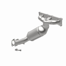 Load image into Gallery viewer, MagnaFlow California Converter Direct Fit 07-13 BMW 328i L6 3.0LGAS 3.75in Inlet 4in Outlet 2in Dia
