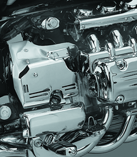 Load image into Gallery viewer, Kuryakyn Transmission Side Cover Set 97-04 Honda Valkyrie Chrome
