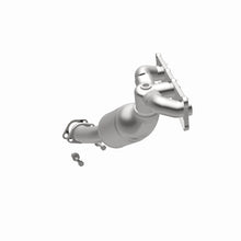 Load image into Gallery viewer, MagnaFlow California Converter Direct Fit 07-13 BMW 328i L6 3.0LGAS 3.75in Inlet 4in Outlet 2in Dia
