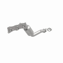 Load image into Gallery viewer, MagnaFlow Conv DF 2008-2010 BMW 528i/528i xDrive 3.0L Underbody
