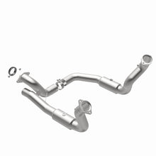 Load image into Gallery viewer, Magnaflow 11-17 Ford F-250 Super Duty 6.2L Direct Fit Converter
