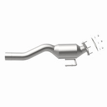 Load image into Gallery viewer, Magnaflow 04-06 Volkswagen Touareg 3.2L Direct Fit Converter
