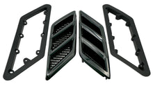 Load image into Gallery viewer, Roush 2015-2023 Roush Mustang Fender Vent Heat Extractors - Gloss Black | 422326
