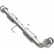 Load image into Gallery viewer, Magnaflow 05-12 Toyota Tacoma 2.7L Direct Fit Converter
