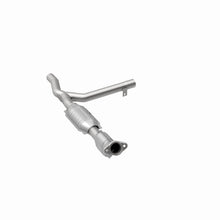 Load image into Gallery viewer, MagnaFlow Conv DF 00-01 Ford F-150 4.6L 2wd
