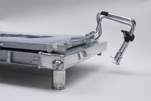 Load image into Gallery viewer, Photo - Close Up
