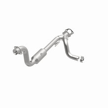 Load image into Gallery viewer, Magnaflow 07-09 Chrysler Aspen 5.7L Direct Fit Converter
