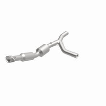 Load image into Gallery viewer, Magnaflow 2007 Ford E-150 4.6L Direct Fit Converter
