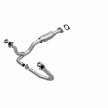 Load image into Gallery viewer, MagnaFlow Conv DF 2000 S10 4.3L 4WD | 93227

