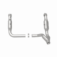 Load image into Gallery viewer, Magnaflow 11-17 Ram 1500 5.7L Direct Fit Converter
