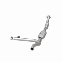 Load image into Gallery viewer, MagnaFlow Conv DF 99-00 F-150 4.2L V6 2WD P/
