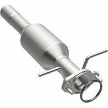 Load image into Gallery viewer, Magnaflow California Direct Fit Converter 05-06 Ford Focus 2.0L

