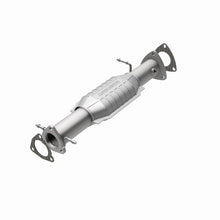 Load image into Gallery viewer, MagnaFlow Conv DF 96-97 GM S10 Pickup 4.3L
