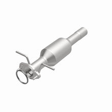 Load image into Gallery viewer, Magnaflow California Direct Fit Converter 05-06 Ford Focus 2.0L
