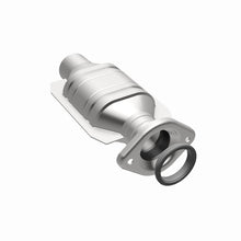 Load image into Gallery viewer, MagnaFlow Conv DF 01-03 Highlander underbody | 93268

