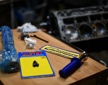 Load image into Gallery viewer, 66898_Camshaft-Installation-Handle_Lifestyle_2.jpg
