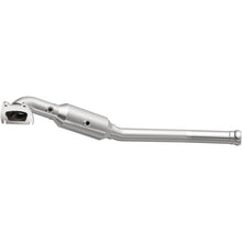 Load image into Gallery viewer, Magnaflow 13-17 Jeep Grand Cherokee 3.6L Direct Fit Converter
