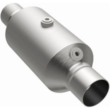 Load image into Gallery viewer, Magnaflow 2.25 w/dual O2 5in. Spun Universal Converter
