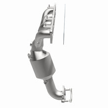 Load image into Gallery viewer, Magnaflow 15-17 Jeep Cherokee 2.4L Direct Fit Converter
