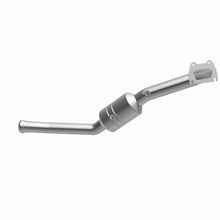 Load image into Gallery viewer, MagnaFlow Conv Direct Fit OEM 11-12 Jeep Grand Cherokee 3.6L

