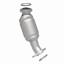 Load image into Gallery viewer, MagnaFlow Conv DF 99-03 Lexus RX300/01-03 Toyota Highlander 3.0L D/S *NOT TO BE SOLD IN CALIFORNIA*
