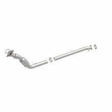 Load image into Gallery viewer, Magnaflow 05-06 Chevrolet Uplander 3.5L Direct Fit Converter
