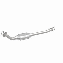 Load image into Gallery viewer, Magnaflow 05-07 Toyota Sequoia 4.7L Direct Fit Converter
