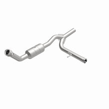 Load image into Gallery viewer, MagnaFlow Conv DF F-150 04-06 8 4.6L
