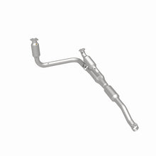 Load image into Gallery viewer, MagnaFlow 2002 Dodge Ram 1500 5.9L California Grade CARB Compliant Direct-Fit Catalytic Converter

