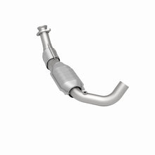 Load image into Gallery viewer, MagnaFlow Conv DF 97-98 Ford F-150 Pickup 4.2L D/S 4WD (49 State)
