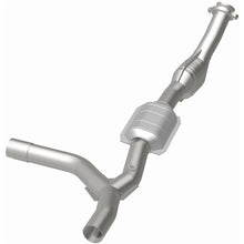 Load image into Gallery viewer, MagnaFlow Conv DF 97-98 E150/E250 4.2L PS

