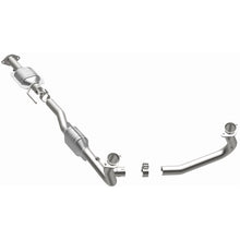 Load image into Gallery viewer, MagnaFlow Conv DF 96-97 Ford Aerostar 4.0L
