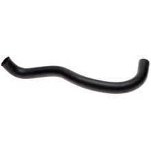 Load image into Gallery viewer, Gates 95-04 Toyota Tacoma 4-Cyl. 2.7L Lower Molded Coolant Hose

