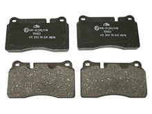 Load image into Gallery viewer, Brake Pad Set
