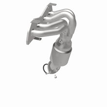 Load image into Gallery viewer, MagnaFlow Converter Manifold Direct Fit California Grade 10-11 Toyota Camry 2.5L
