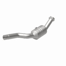 Load image into Gallery viewer, Magnaflow 2007 Jaguar XK 4.2L Direct Fit Converter
