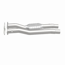 Load image into Gallery viewer, MagnaFlow Conv DF 96-97 7.4L 3500 Truck Rear
